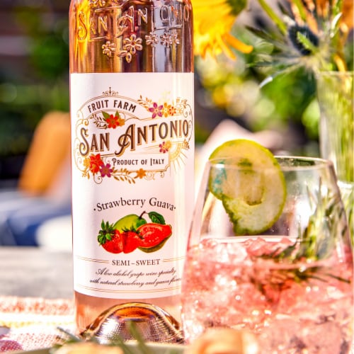 San Antonio Fruit Farm Strawberry Guava Italian Semi Sweet Rose Wine